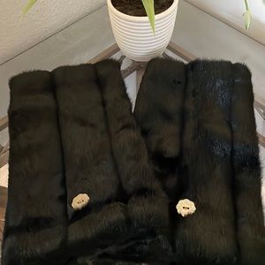 HUGGRZ Black Fur Boot Wraps NWOT